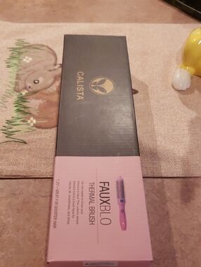 Professional blowout Brush by Fauxblo Thermal Brush in Pink NEW !!!